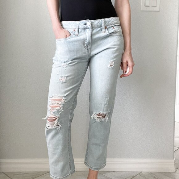 American Eagle Vintage Y2K Distressed Boyfriend Jeans – Size 2 - Picture 4 of 10